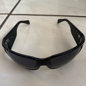 Elegant Black Women's Sunglasses